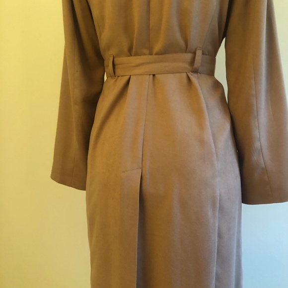 Kenneth Cole Ultra Suede Trench Coat, Camel Color, MED - Picture 10 of 10